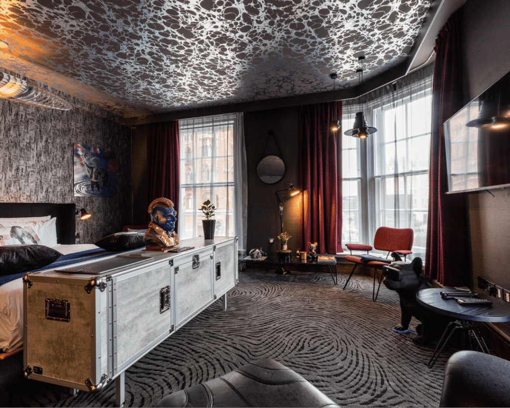 spacious room